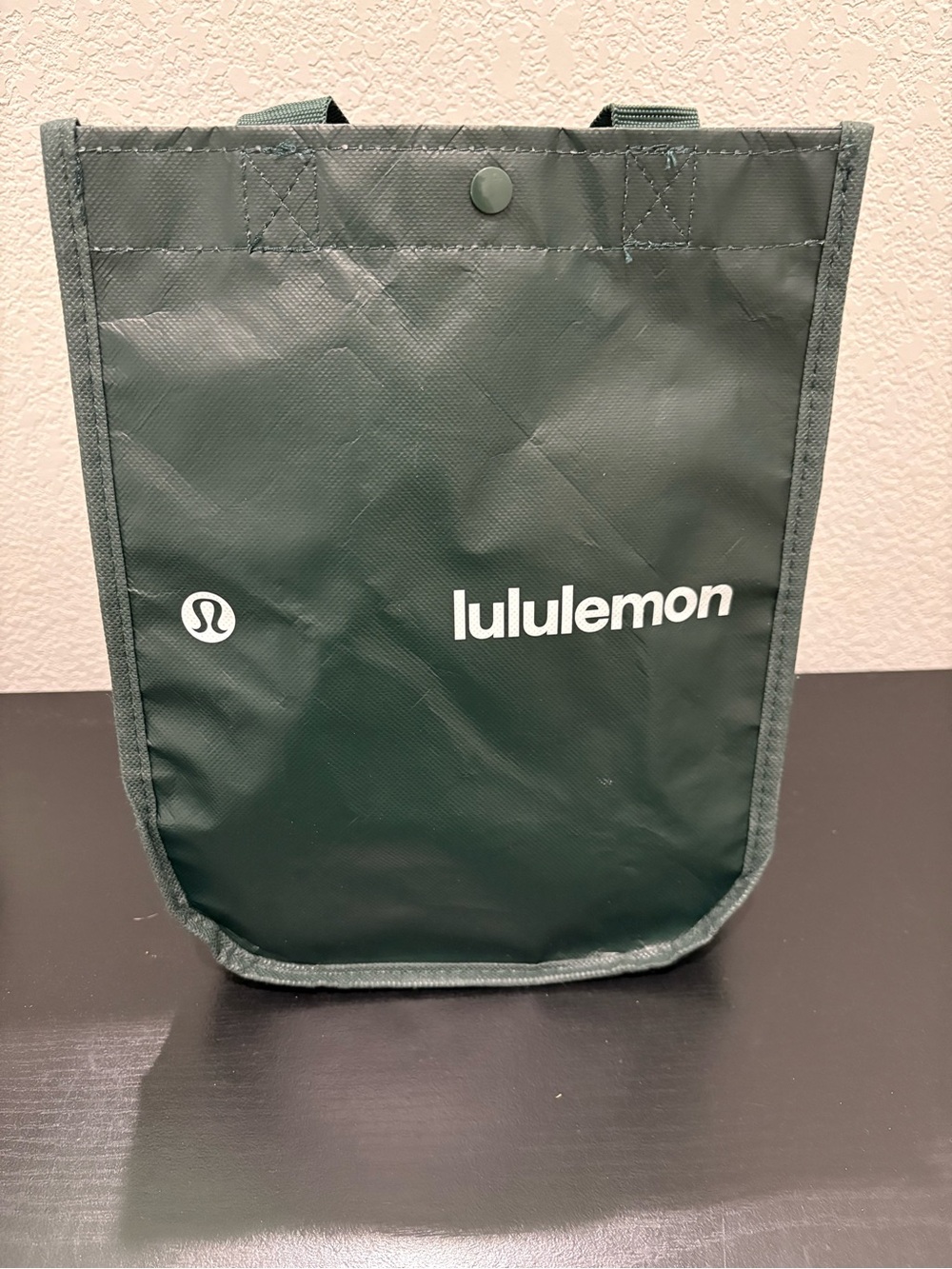 Lululemon Reusable Bag 11.5x9 - Picture 2 of 4